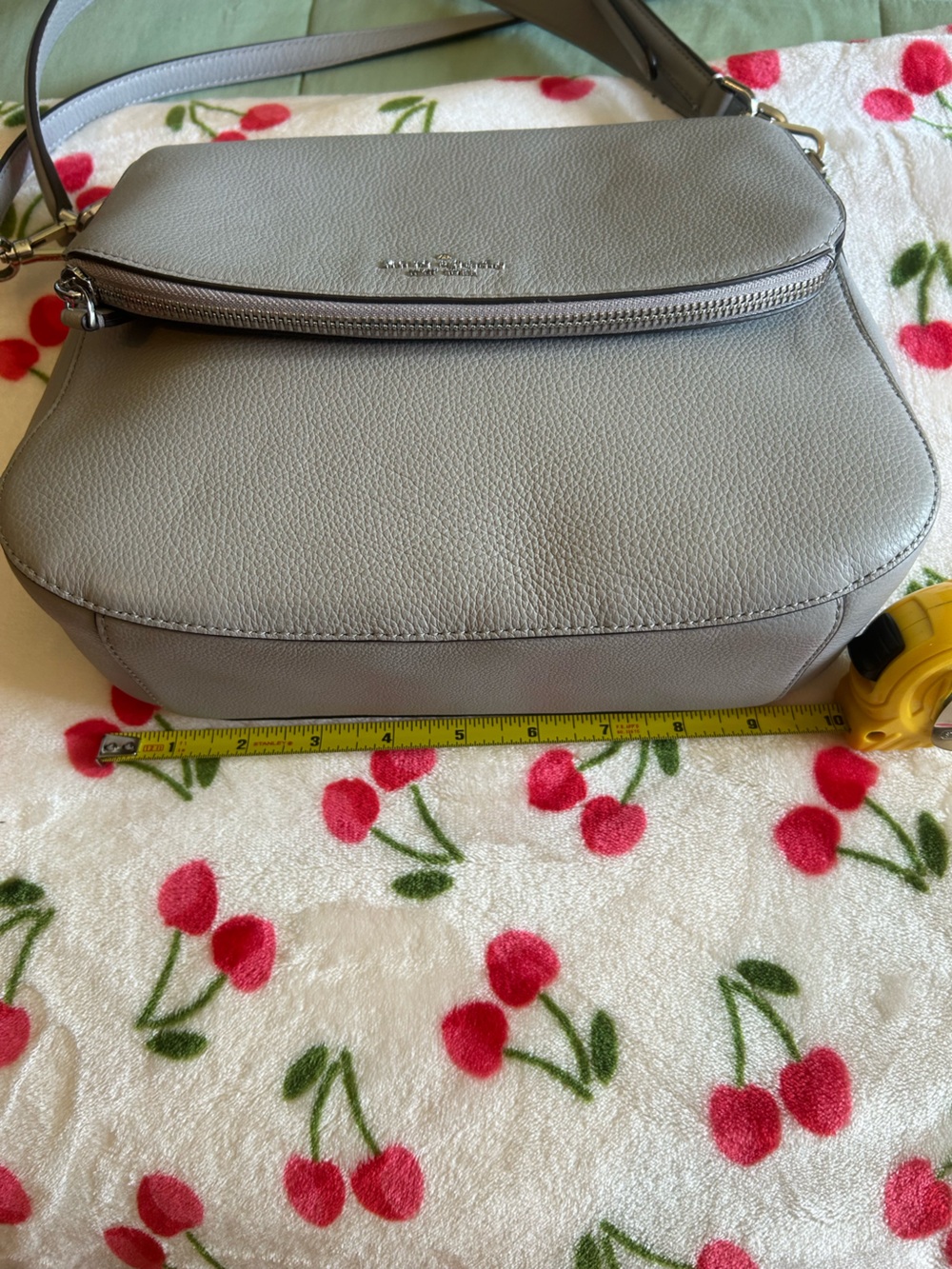 kate spade Pebbled Leather Jackson flap Crossbody in Light Gray - Picture 7 of 10